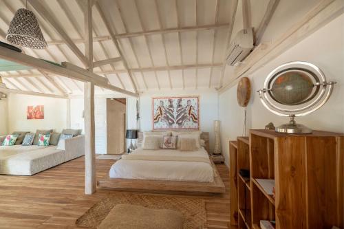Scar Reef Resort - Beachfront Paradise HALF BOARD or NIGHT STAY in Beru