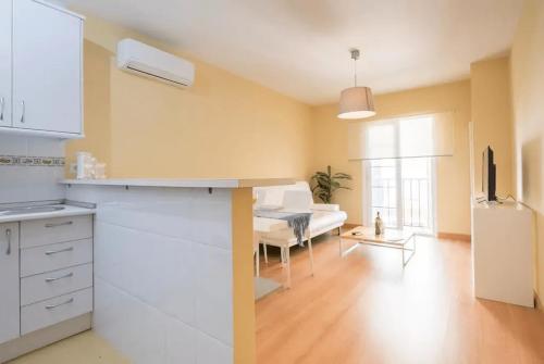 Shiny Lud Family Apartment, Málaga (photo 6)