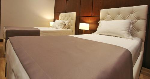 Portik Hotel - image 2