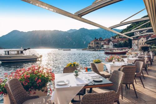 Ресторан, Heritage Grand Perast in Пераст