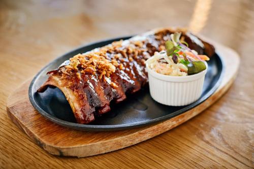 Arlington Hotel O'Connell Bridge - image 5