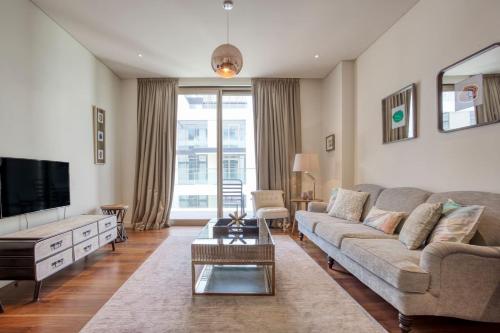 Stylish Apt for 2 in City Walk by GuestReady - image 7