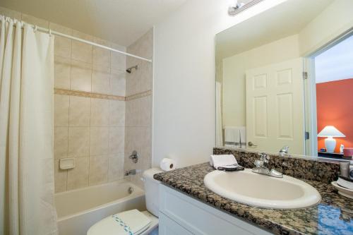 Stylish Pool Villa Close To Withlacoochee Bike Trail Home - image 6