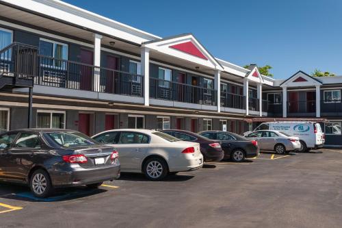 Carlton Inn Midway in Chicago, USA