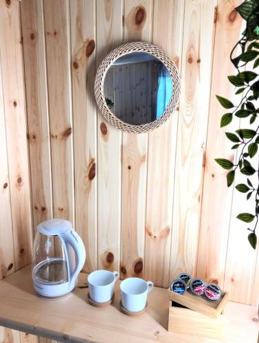 REnt Room Wood 4