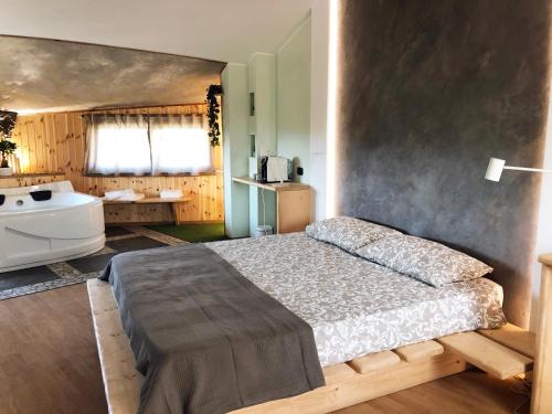 REnt Room Wood 5