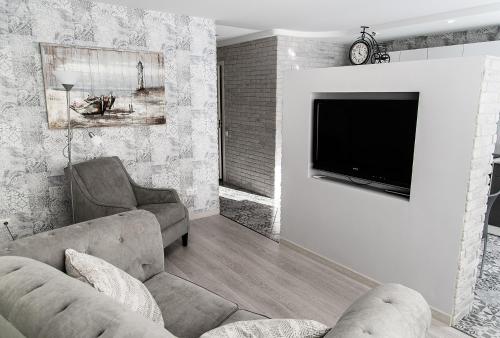 NEW bright stylish apartment near Riga
