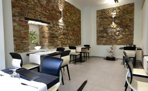 EOS Room and Breakfast 4