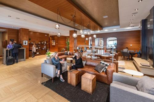 The Heathman Hotel Kirkland