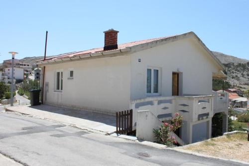  Apartments with a parking space Metajna, Pag - 6370 in Metajna