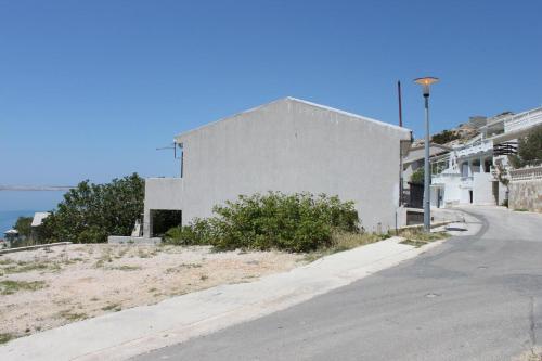  Apartments with a parking space Metajna, Pag - 6370 in Metajna