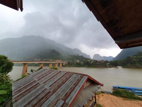 Arthith Guesthouse in Nong Khiaw
