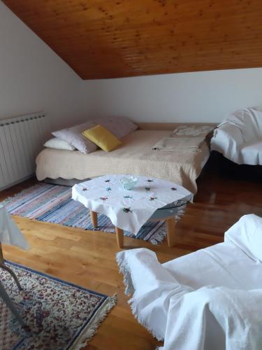  Apartment Natur prima in Hudi Bitek