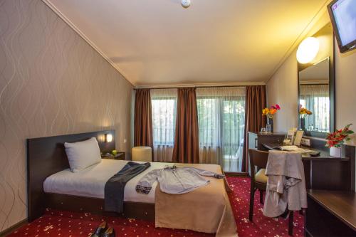 Hotel Villa Boyana - image 3