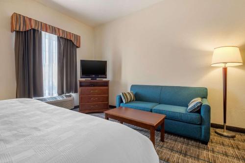 MainStay Suites Grantville - image 7