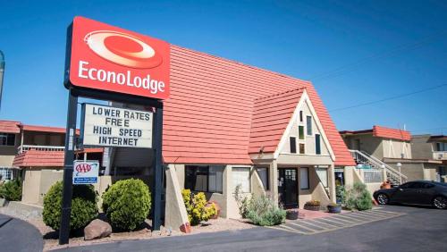 Econo Lodge Downtown Albuquerque - Accommodation