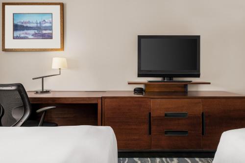 Travelodge by Wyndham Calgary South