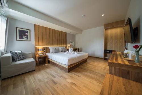 room detail thumbnail 0