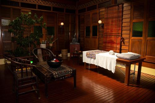 Massage, Sunset Valley Holiday Houses in Ulu Melaka