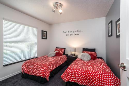 Stunning Executive Villa Ruyper Home - image 3