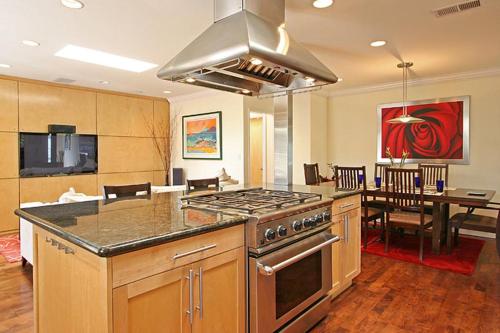 Ground Floor In Venice Near The Beach Home in Los Angeles, USA