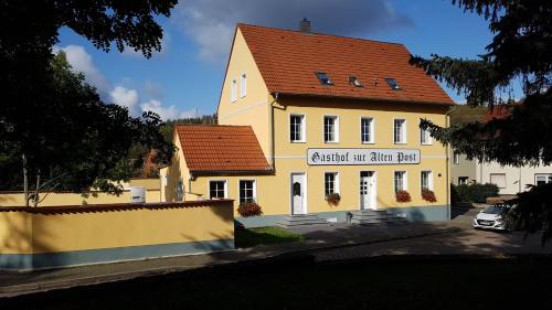 Gasthof zur Alten Post - Accommodation - Wimmelburg