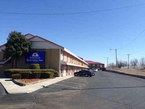 Americas Best Value Inn Tulsa at I-44