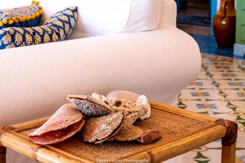 su mari su entu Isola di Sant'Antioco villa con accesso diretto al mare