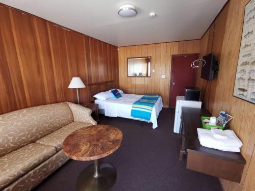 1 double bed