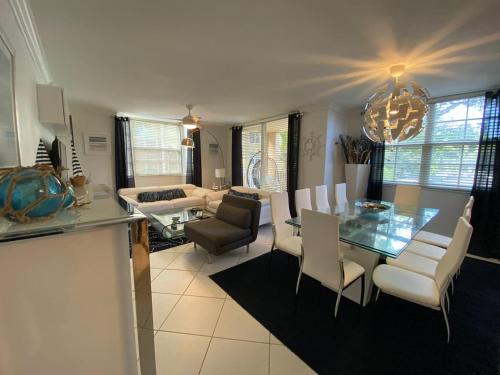 The Nautical! Amazing 3Bed 2Bath Apartment at Aventura Yacht Club in Aventura, USA
