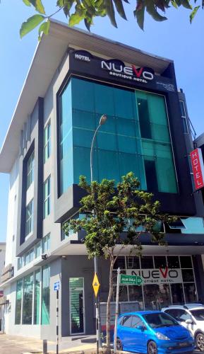 Entrance, NueVo Boutique Hotel Kota Kemuning Shah Alam in Kota Kemuning