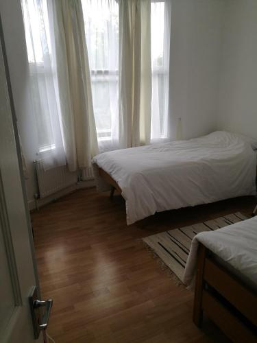 London Links, Lewisham, London