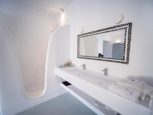 Majestic Sky Luxury Suites