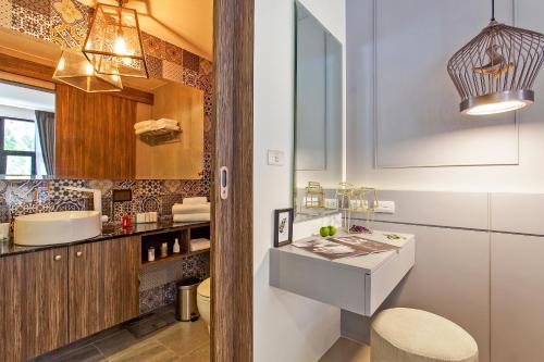 Palmyrah Surin Apartments by Beringela 2