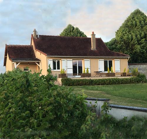 La Maison et son jardin sur le Canal de Bourgogne