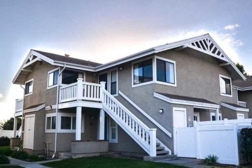 Deals On Good Sleep Good Trip In Irvine Ca Promotional Room Prices