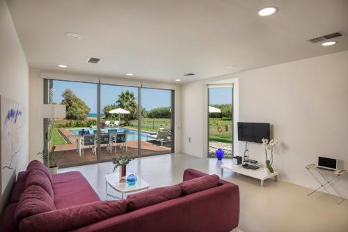  Blue Sea Luxury Villa in Maleme