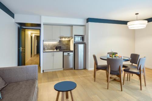 ห้องครัว, อดาจิโอ โมนาโค ปาแล โจเซฟิน อพาร์ตโฮเต็ล (Adagio Monaco Palais Josephine Aparthotel) in โบโซเลย์