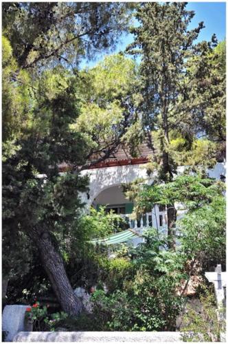 Poros Pine Villa - image 2