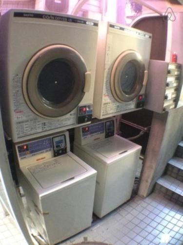 Budget Price, Monthly Stays Ok, Studio Apt Easy Access Shibuya & Shinjuku with WIFI & TV C38