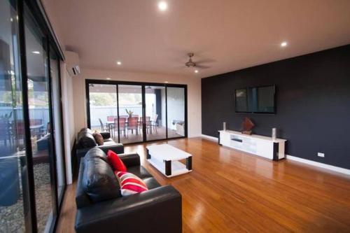 RL Apartments