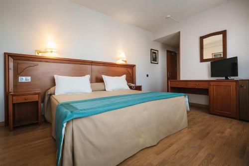 Hotel Corregidor - image 8