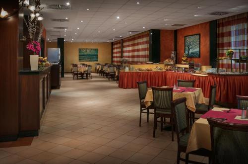 Hotel Caesar Prague - image 4