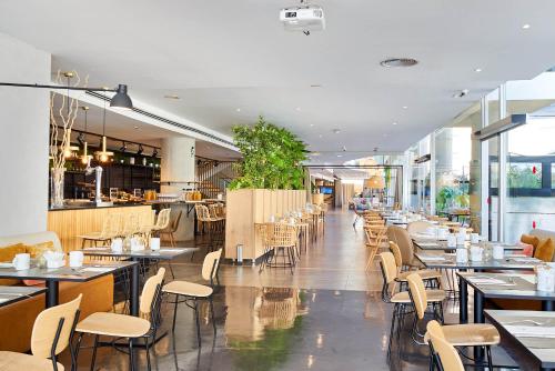 Eurostars Málaga - image 4