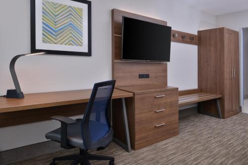 Holiday Inn Express & Suites - Marshalltown, an IHG Hotel in Marshalltown, USA