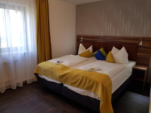Hotel Milin - Tap to explore photos