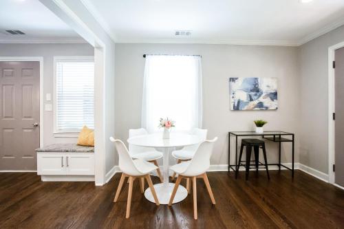 Lavish Living - 8 mins from Braves Stadium w/King in Smyrna (GA)