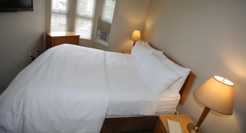 Times Square Suites Hotel in Vancouver, Canada