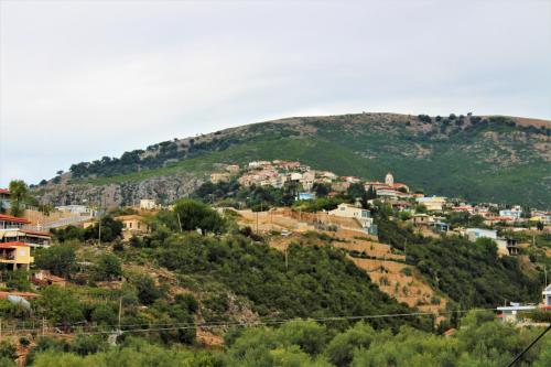Hotel Frida – Himarë, CA