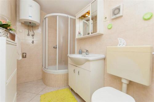 Apartment Heliodor - with parking - main image
